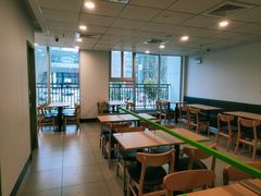 -老乡鸡(临泉人民医院南区店)