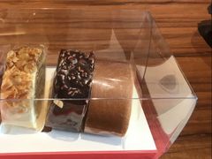 栗子蓝莓卷-星巴克臻选(天津鲁能中心一店)