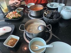 -锅季·捞王旗下小火锅(虹桥火车站店)