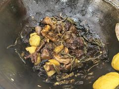 -屯老二农家铁锅炖·行业领军者(梅江店)