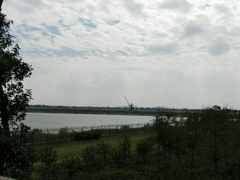 -江滩湿地公园