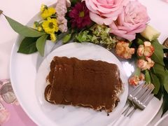 -MEET缘燕窝甜品&Tang's cake(华润万象城店)