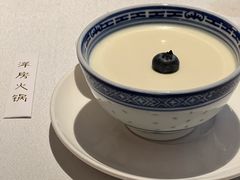 -洋房火锅(上海新天地南北里店)
