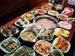 -九寸花汀海鲜烤肉自助(中东迪克店)