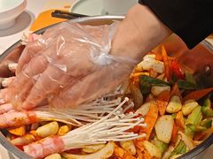 -黄记煌三汁焖锅(新佳丽江汉路店)