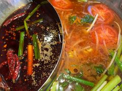 -由衷贵州酸汤牛肉火锅(新桥店)