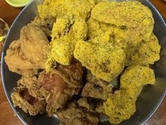 -BHC炸鸡(明洞总店)