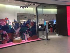 -URBAN REVIVO(七宝领展广场店)