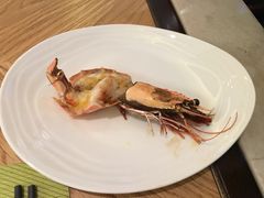 -华邑酒店·鲜艳全日自助餐厅