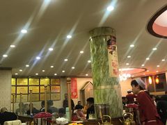 大堂-清真·马家火锅美食城(镇江北路店)