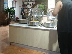 -百荷园蔬食自助餐厅(德辉广场店)