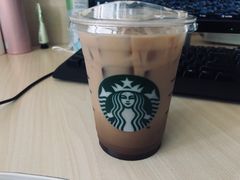 莓莓燕麦红茶玛奇朵-星巴克臻选(北京颐堤港中心第二店)