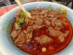 -冯烫烫跷脚牛肉·川菜小馆(武胜西街店)