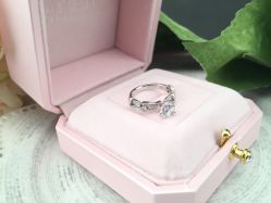 -威德钻石-克拉钻大本营(南京东路店)