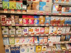 -万宁(新城市广场店)