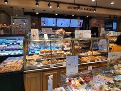 面包甜点陈列柜-多乐之日(西苑龙湖店)