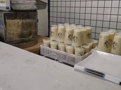 -门庭若市豆浆油条(恒生广场店)