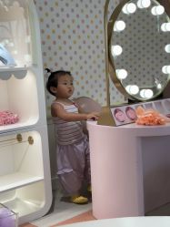 -奈尔宝家庭中心·亲子餐厅(华采天地店)