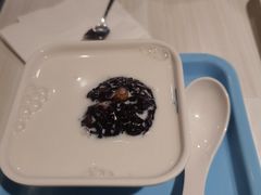 -满记甜品(优客百盛店)