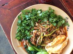 -方铲铲·成都板凳面(滨江银泰店)