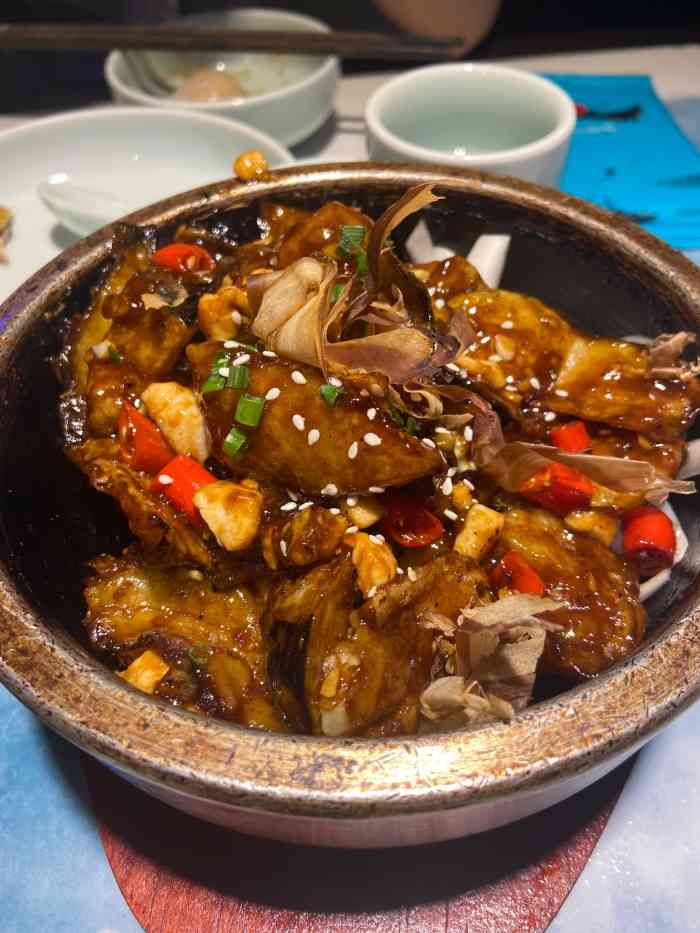 渔舟唱晚(富阳鹿山时代店)-"[薄荷]环境:干净清爽 很宽敞 装修风.