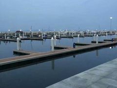 -东港音乐喷泉广场