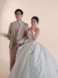 -MAO亲爱的猫婚纱摄影工作室