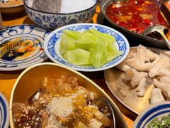 -旧街市鲜货老火锅(大光路店)