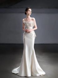 -Lady  Jane高端婚纱礼服馆