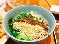 -芙蓉巷成都名小吃(丹尼斯2天地店)