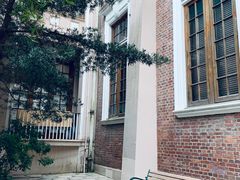 -香港大学
