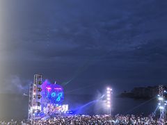 -北戴河碧螺塔海上酒吧公园