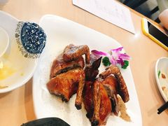 招牌吊烧鸽皇-多多旺港式茶餐厅(新区店)
