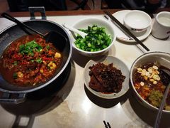 -味上湘菜馆(阿波罗店)