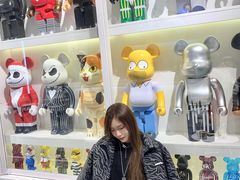 -sth more(会展航洋城店)