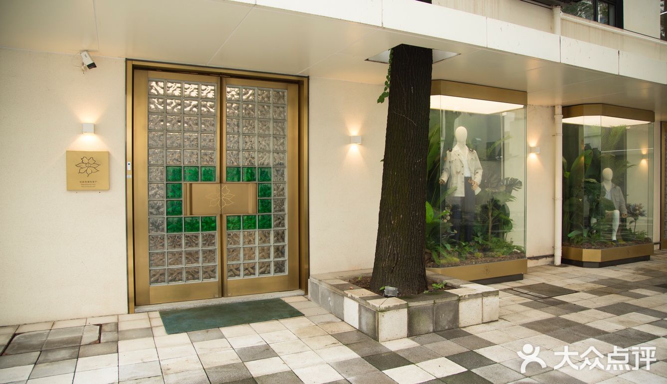 国内定制西装非他莫属