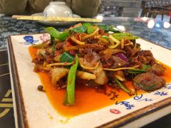 -黄桷树曹家私房菜(江与城店)