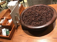 -星巴克臻选(北京银泰店)