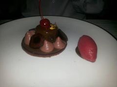 -迪拜帆船酒店海底餐厅