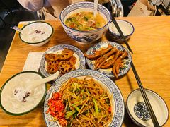 -赣南粉局·江西小炒·锅气炒粉(人民广场店)