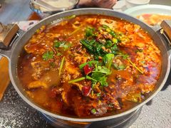 -万重锦·人文川菜馆(骡马市店)