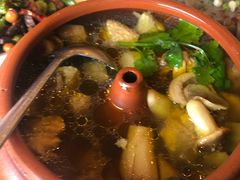-小厨子私房菜·云南美食店