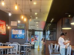 -汉堡王(华润五彩城店)