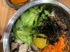 蔬菜石锅拌饭-亲顾清真韩式烤肉(望京店)