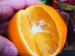 -上海龙吴水胜海发市场