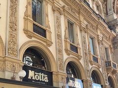 -埃马努埃莱二世拱廊