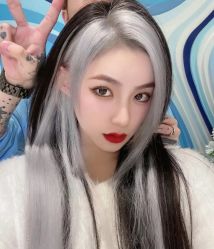 -AYO SALON