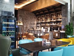 -星河吉酒店-BOND大堂吧·咖啡·简餐