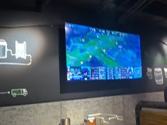 -麦凯伦烧烤·精酿超级工厂店(金桥总店)