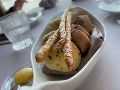 -Da Ivo哒伊沃意大利魔镜餐厅(外滩店)